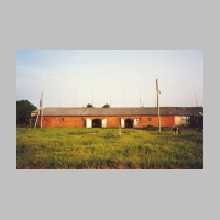 006-1011 Der Viehstall von Ruthke in Biothen wird nach einem Brand wieder genutzt. Hier im Jahre 1989.jpg